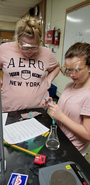 7th Graders Investigated Physical and Chemical Changes