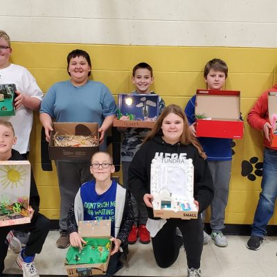 6th Grade Science Class Makes Biomes