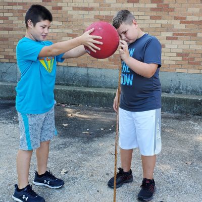 5th Grade Performs Controlled Science Experiment