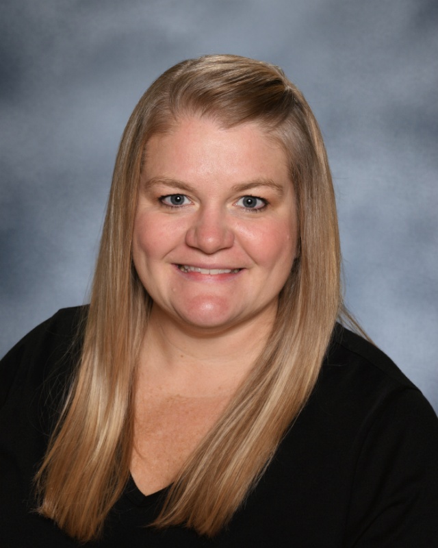 Caila Linneman Elementary, High School, PK12 Faculty Keytesville R